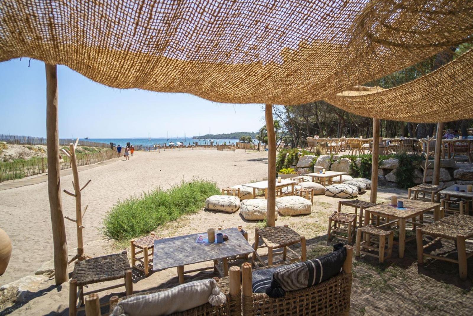 Le Domaine De La Mer - Beach Hotel Nature&Authenticite อิแยร์ ภายนอก รูปภาพ